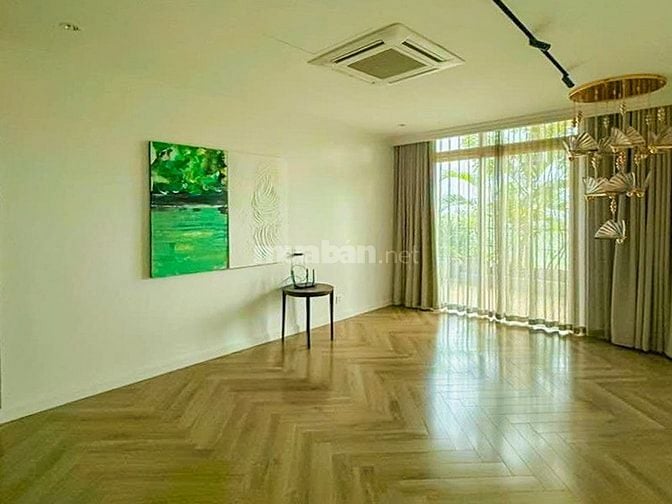 Căn hộ bán tại The Vista An Phú tầng sân vườn gồm 3 phòng ngủ 177m2