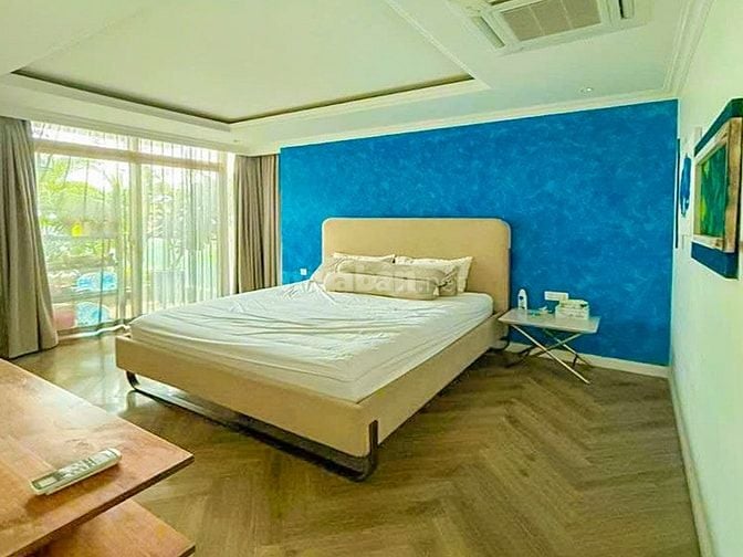 Căn hộ bán tại The Vista An Phú tầng sân vườn gồm 3 phòng ngủ 177m2