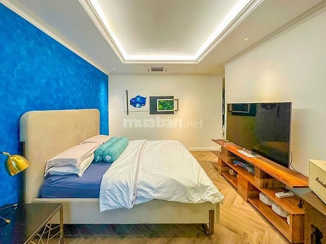 Căn hộ bán tại The Vista An Phú tầng sân vườn gồm 3 phòng ngủ 177m2