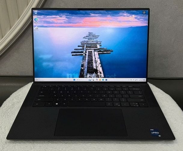 MÁY TRẠM DELL PRECISION 5570 i9-12900H HÀNG US