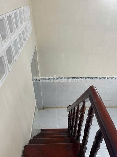 Cho thuê nhà hẻm 5m(XH) Hoàng Hoa Thám, P.5, Q.Bình Thạnh giá 5tr