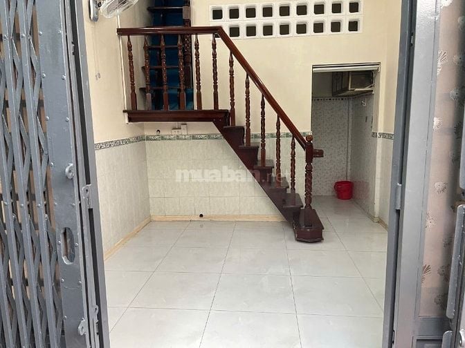 Cho thuê nhà hẻm 5m(XH) Hoàng Hoa Thám, P.5, Q.Bình Thạnh giá 5tr