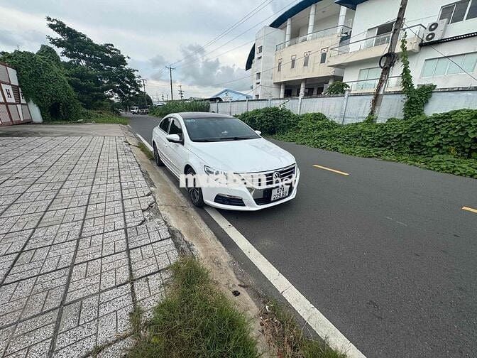 Volkswagen Passat 2010 2.0 AT - 100000 km