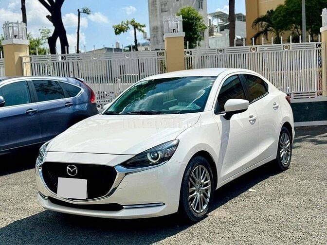 Mazda 2 2022 Premium - 10000 km