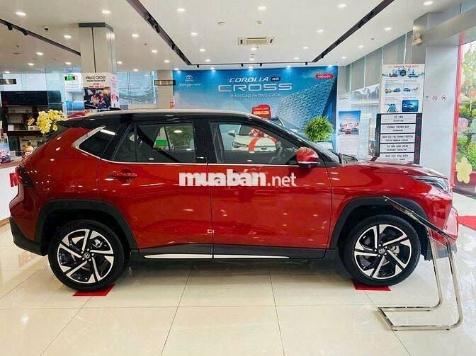 Toyota Yaris Cross 2025, Hỗ trợ 50% thuế trước bạ