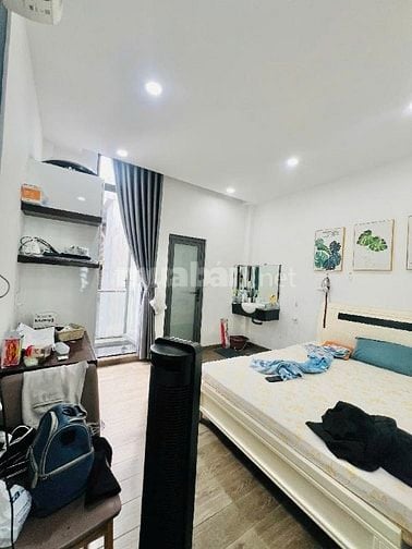Bán nhà hẻm xe tải 5TỶ65 Nguyễn Phúc Nguyên, P9, Q3, DT: 51m2, 1T5L