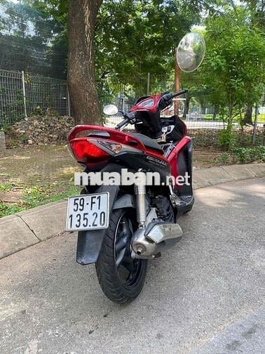 Bán Air Blade 2011 – Xe chính chủ, máy êm, giá tốt