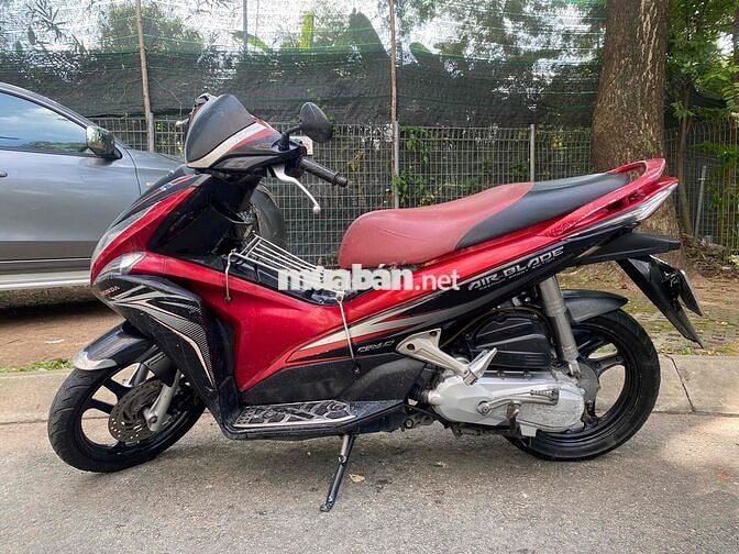 Bán Air Blade 2011 – Xe chính chủ, máy êm, giá tốt