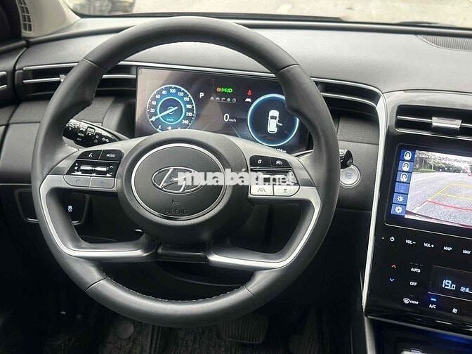 Hyundai Tucson 2.0 AT Đặc biệt - 2022