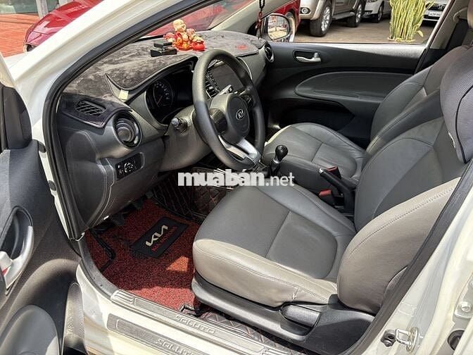 Kia Soluto 2019 1.4 MT - 124000 km
