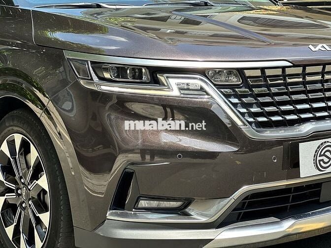 Kia Carnival 2022 2.2D Signature 7 ghế - 45000 km
