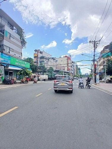 NHÀ GÓC TRẦN VĂN KIỂU Q6 (7X16) 6 TẦNG. GIÁ 20,5 TỶ 