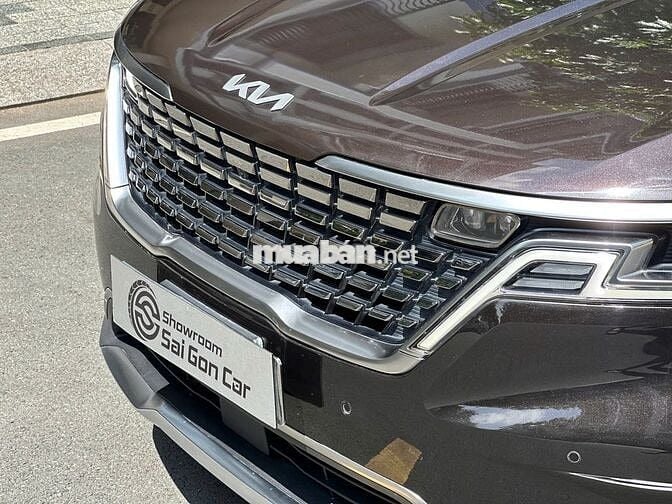 Kia Carnival 2022 2.2D Signature 7 ghế - 45000 km