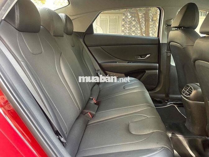 Hyundai Elantra 2022 Elantra 1.6 AT - 41000 km