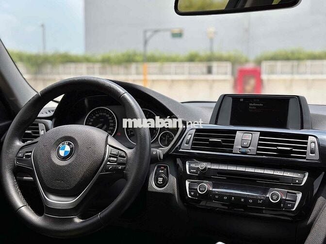 BMW 3 Series 2***00 km