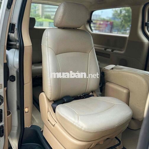 Bán xe Hyundai Grand Starex 2008 2.5 MT ghế xoay