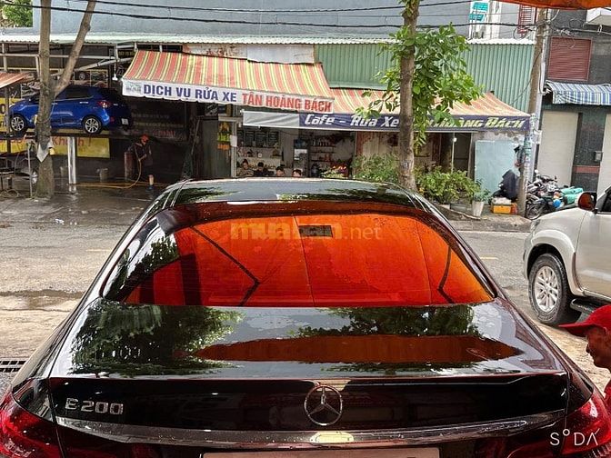 Bán Mercedes E200 12/2021 Xe Trùm Mền, Mới Như Hãng