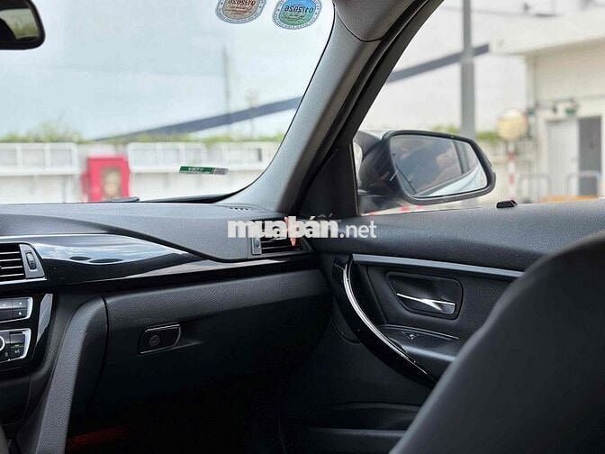BMW 3 Series 2***00 km