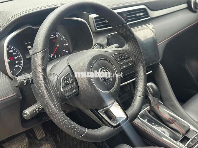 MG MGZS 2021 Luxury 1.5 AT 2WD - 60000 km