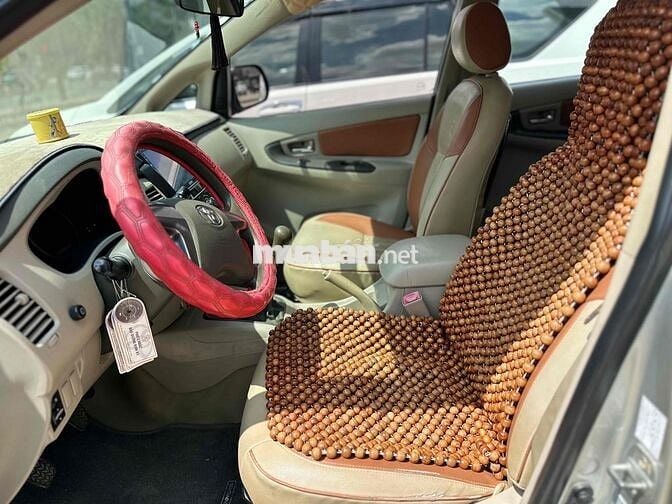Toyota Innova 2016 2.0E - 7c số sàn BAO TEST HÃNG