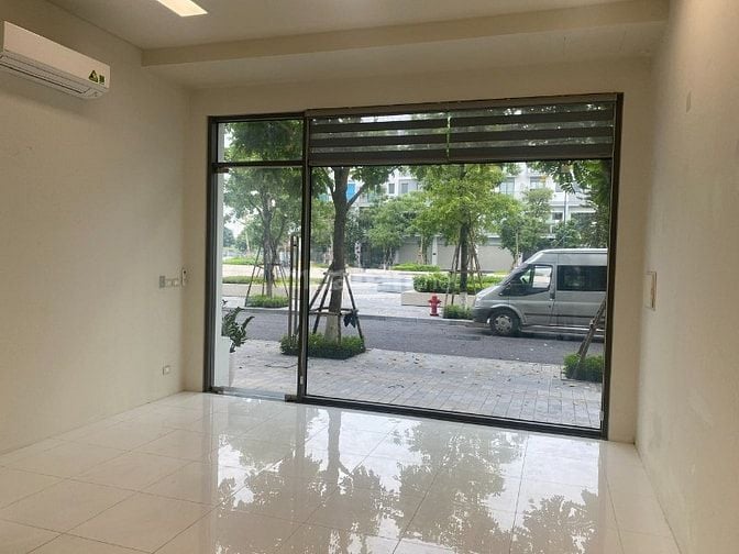CHO THUÊ TẦNG 1 NHÀ RIÊNG THE MANOR – ĐẦY ĐỦ ĐỒ DÙNG VĂN PHÒNG 