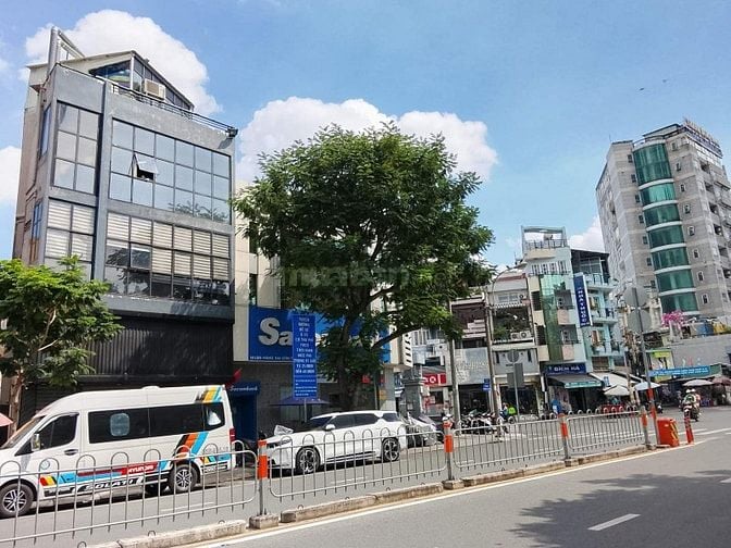 Sang MB Ngang Hiếm 7.5m , trệt 4 lầu 175m2 thuê rẻ sát góc Ng Cư Trinh