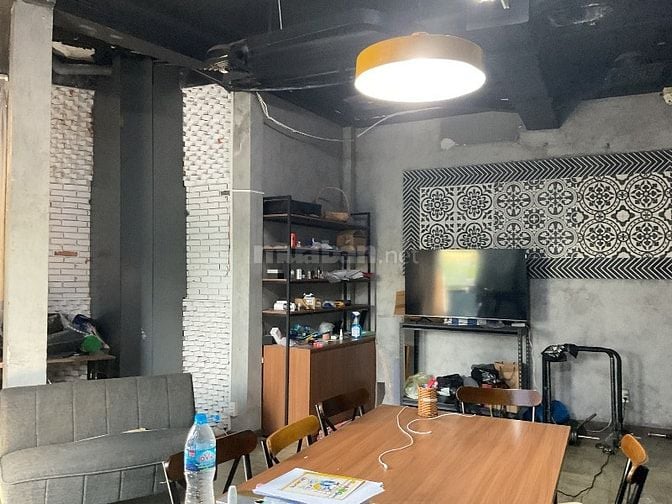 Sang MB Ngang Hiếm 7.5m , trệt 4 lầu 175m2 thuê rẻ sát góc Ng Cư Trinh