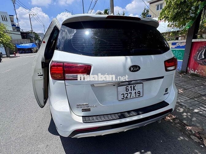 Kia Sedona 2018 2.2 DATH - 67000 km