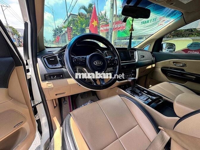 Kia Sedona 2018 2.2 DATH - 67000 km