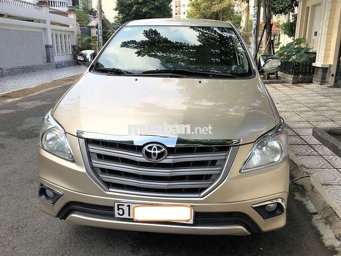 Bán xe nhà INNOVA 2015 E chính chủ còn Zin: 287tr