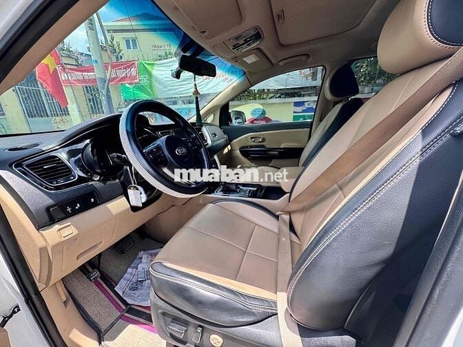 Kia Sedona 2018 2.2 DATH - 67000 km