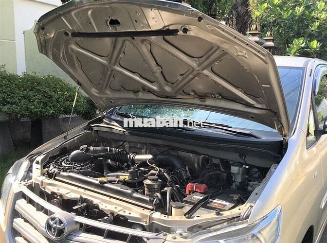 Bán xe nhà INNOVA 2015 E chính chủ còn Zin: 287tr