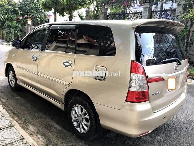 Bán xe nhà INNOVA 2015 E chính chủ còn Zin: 287tr