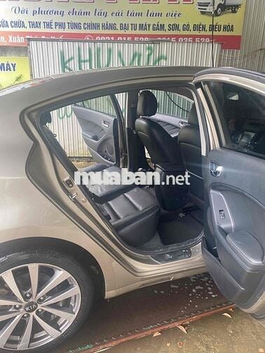Kia K3 2015 1.6 AT - 93558 km