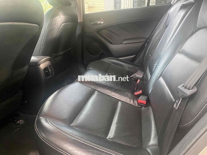 Kia K3 2015 1.6 AT - 93558 km