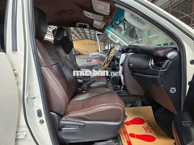 Toyota Fortuner 2.4G 4x2 nhập Indo xe cực kỳ đẹp.