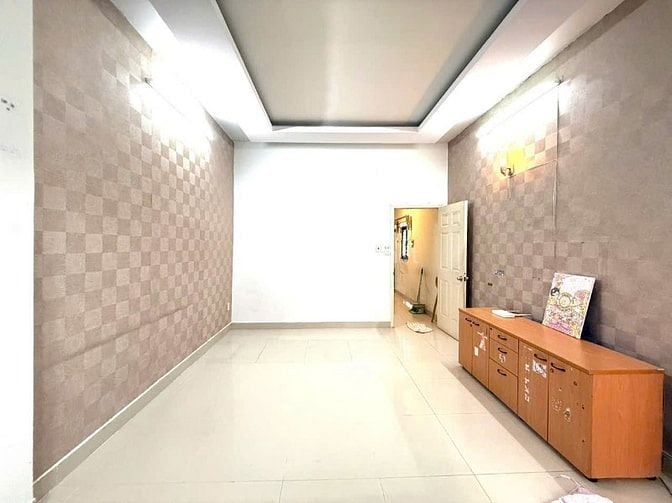 Nhà  bán nguyên căn. Mua bán vi bằng 