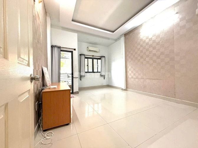 Nhà  bán nguyên căn. Mua bán vi bằng 