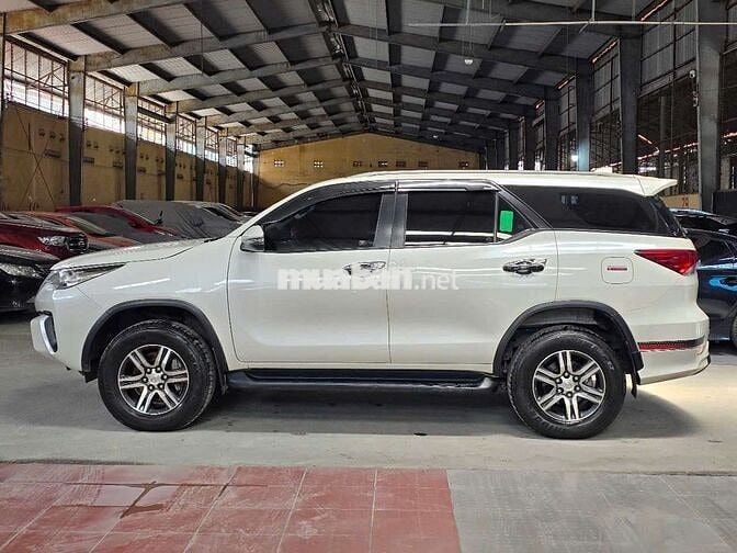 Toyota Fortuner 2.4G 4x2 nhập Indo xe cực kỳ đẹp.