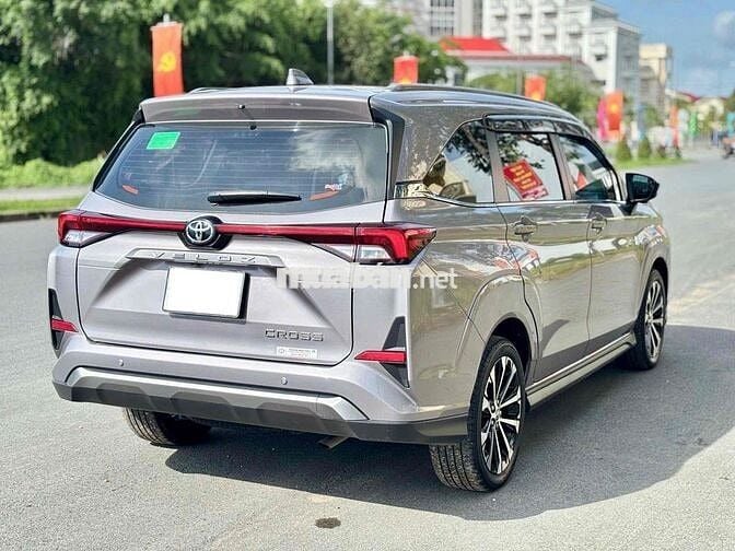 Toyota Veloz 2023 Cross Top 1.5 - 87000 km - Hãng
