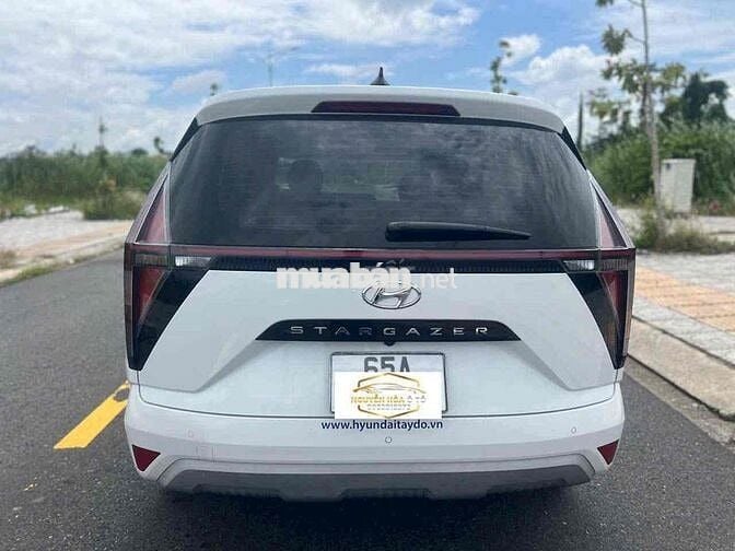 Hyundai Stargazer 2022 1.5 Đặc biệt - 10 km