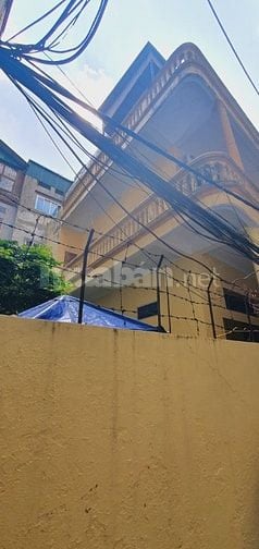 Bán 99m đất tặng nhà 3 tầng ngõ Hòa Bình 7 Minh Khai - HBT - MT 9.5m 