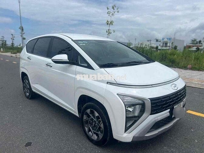 Hyundai Stargazer 2022 1.5 Đặc biệt - 10 km