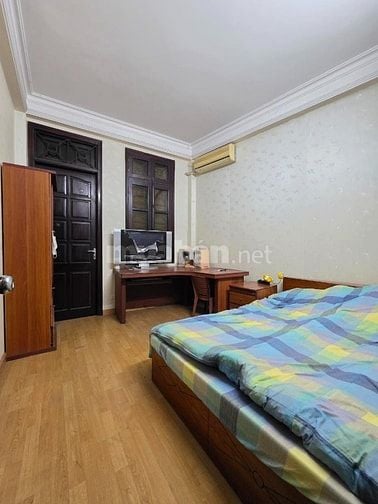 Bán nhà Bạch Mai Hai Bà Trưng 20m mặt phố 56m2 4 tầng 10.5 t.ỷ