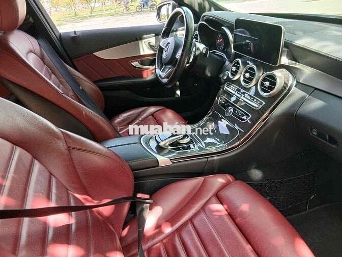 Mercedes Benz C Class 2016 C300 AMG - 712100 km