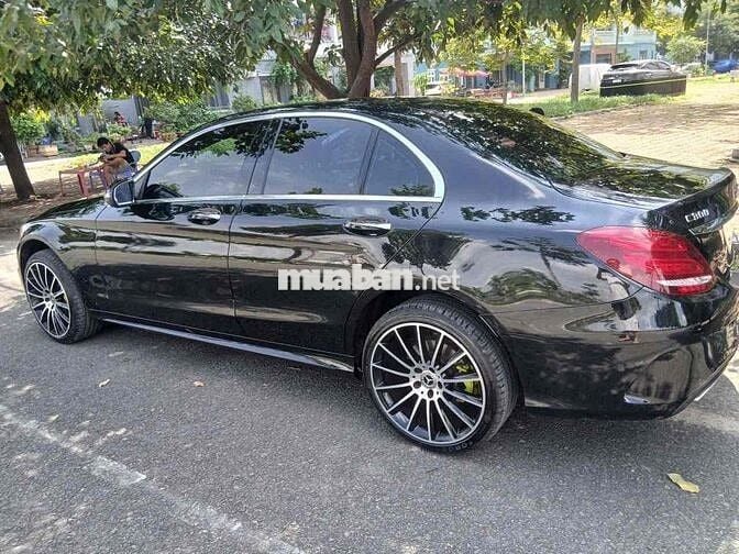 Mercedes Benz C Class 2016 C300 AMG - 712100 km