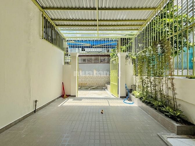 CHÍNH CHỦ BÁN NHÀ 119/16 NGUYỄN VĂN KHỐI ĐÚC 2 LẦU 3PN HẺM XE HƠI