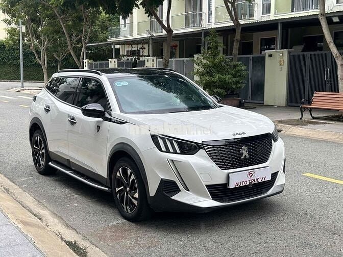 Peugeot 2008 2021 GT Line 1.2 AT - 56000 km