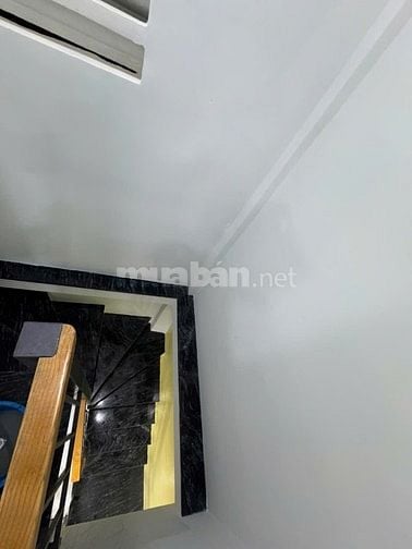 Cho thuê nhà nguyên căn đường Trần Hưng Đạo, PHường Cầu Kho, Quận 1