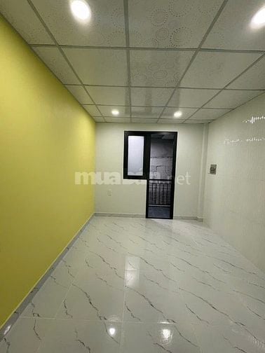 Cho thuê nhà nguyên căn đường Trần Hưng Đạo, PHường Cầu Kho, Quận 1